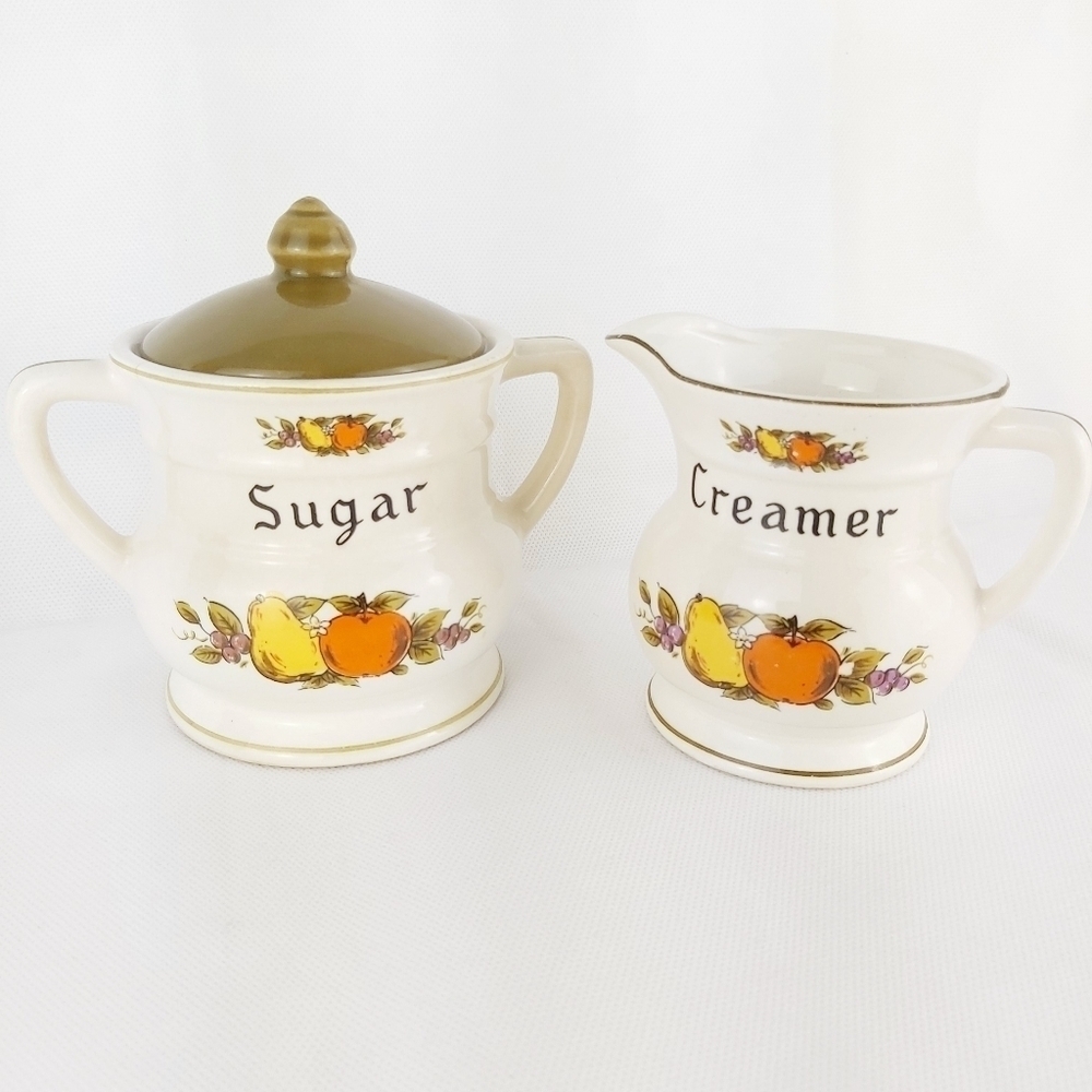 𝅺Vintage creamer and sugar pottery ceramic pot